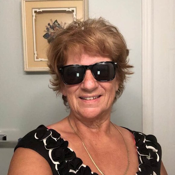 Meet your Posher, Carolann - Picture 1 of 1